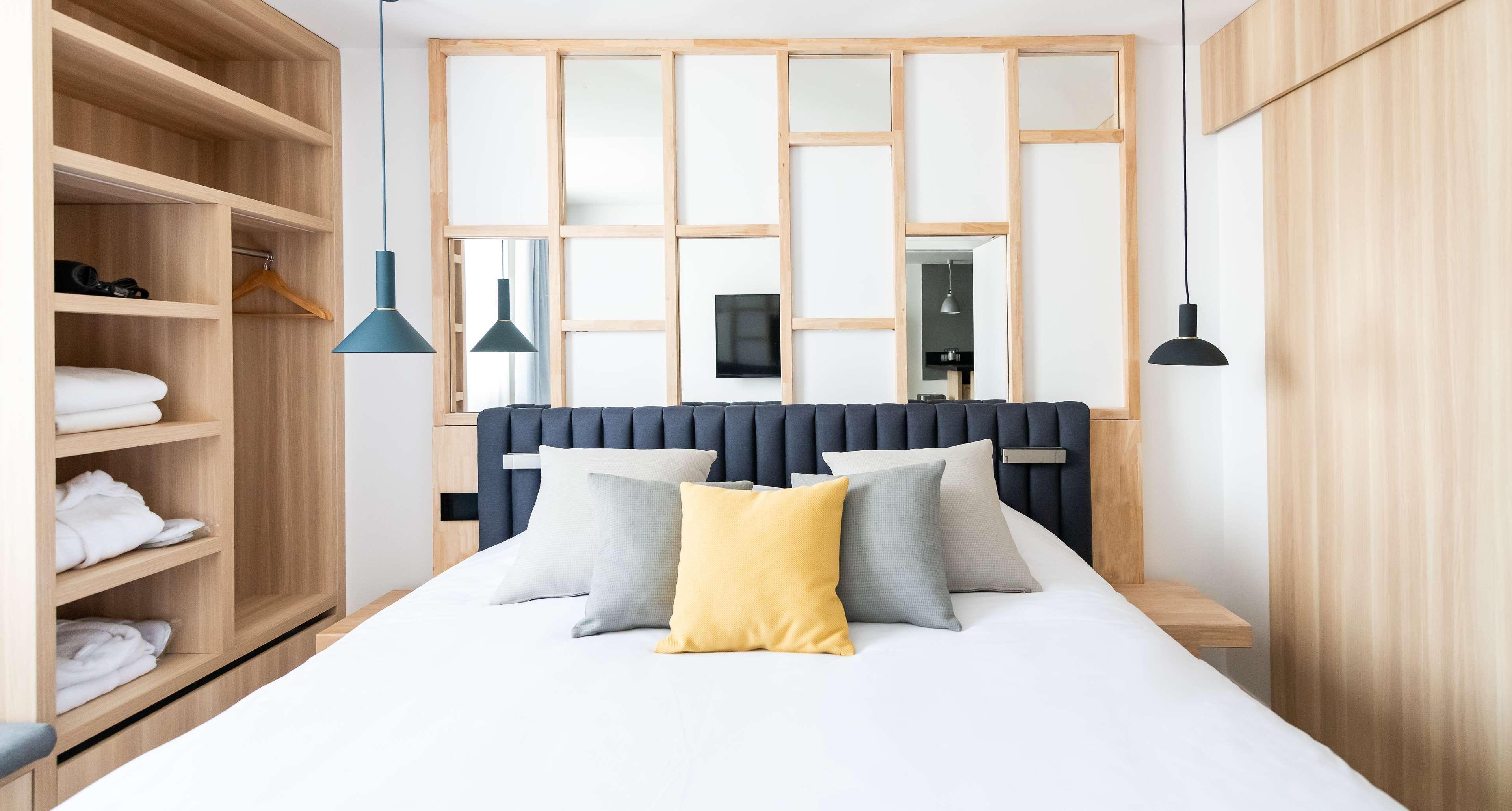 Hotel Campanile Paris Ouest - Pont De 3*