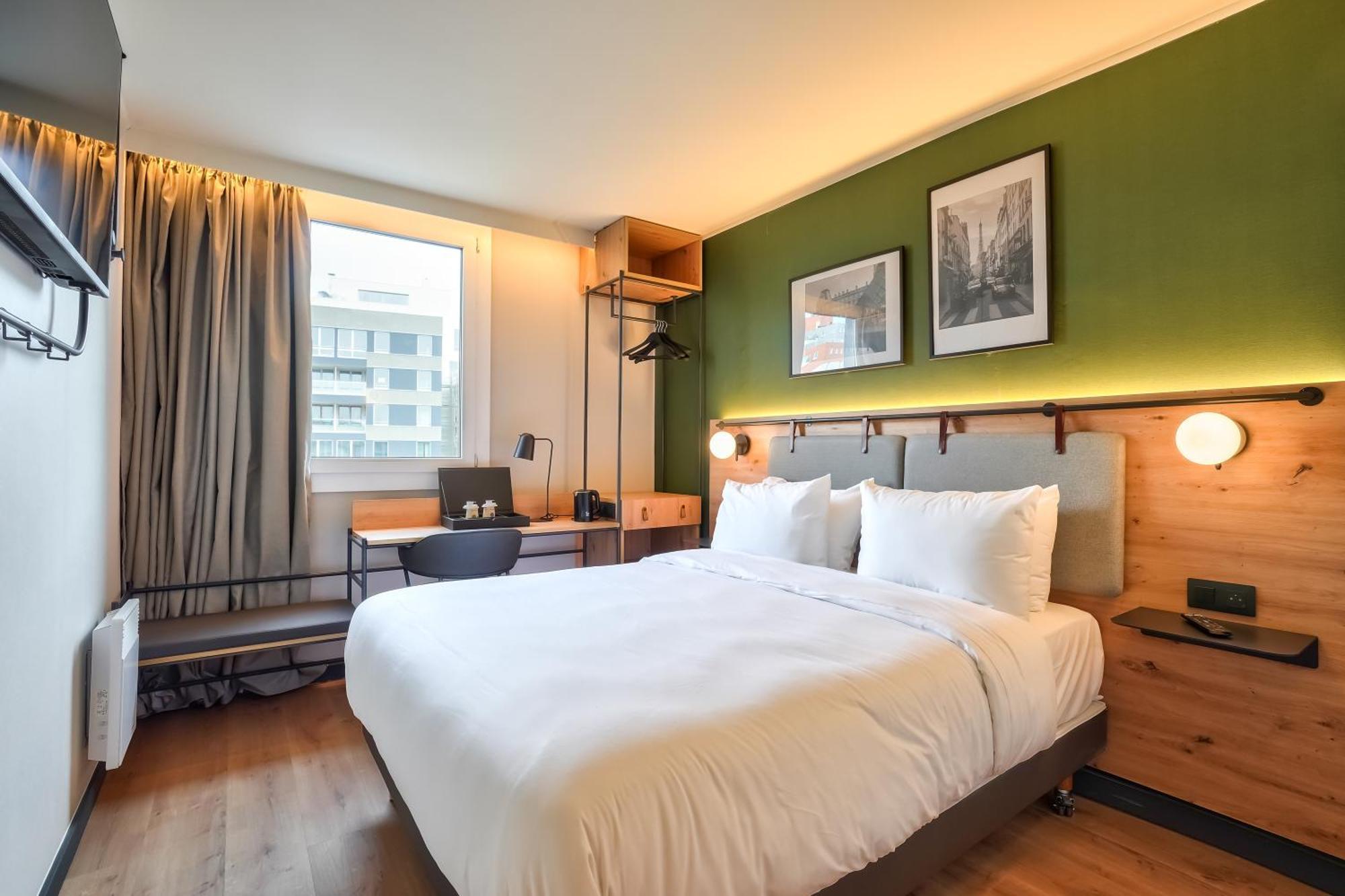 Hotel Campanile Paris Ouest - Pont De